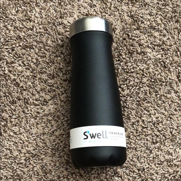 Swell Other Traveler 20oz Poshmark